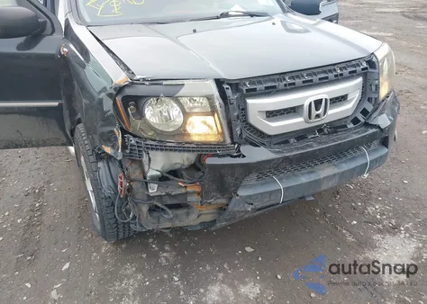 2009 Honda Pilot Touring z USA, uszkodzony, nr VIN 5FNYF489X9B027958